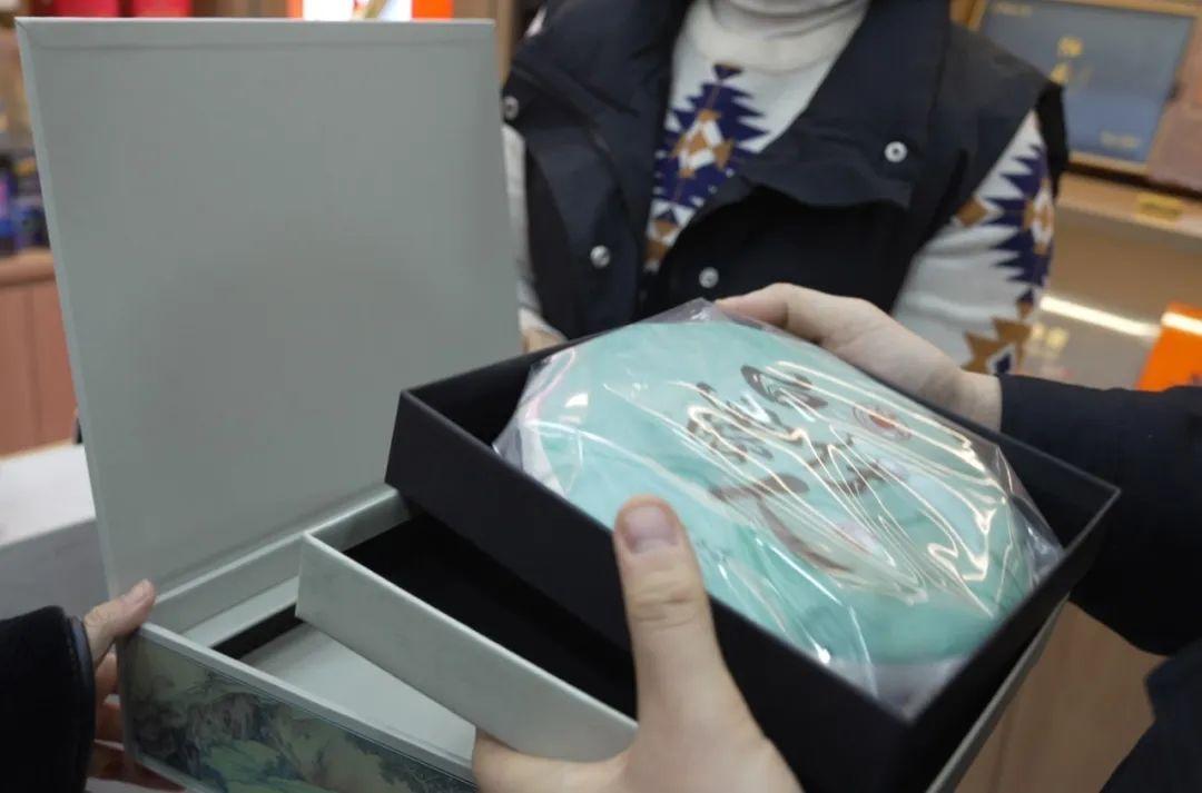 化妆品包装盒批发定做_化妆品包装盒供货价格_化妆品包装盒厂